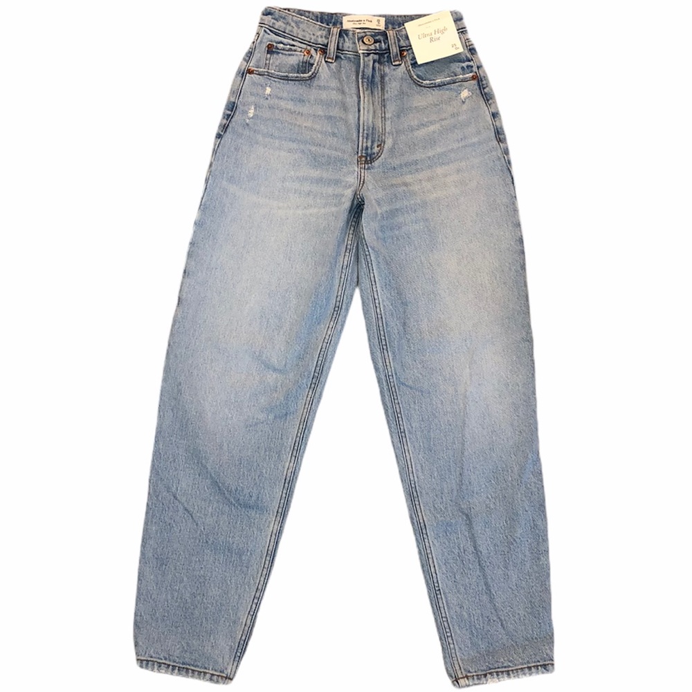 NWT Abercombie Ultra High Rise Jeans